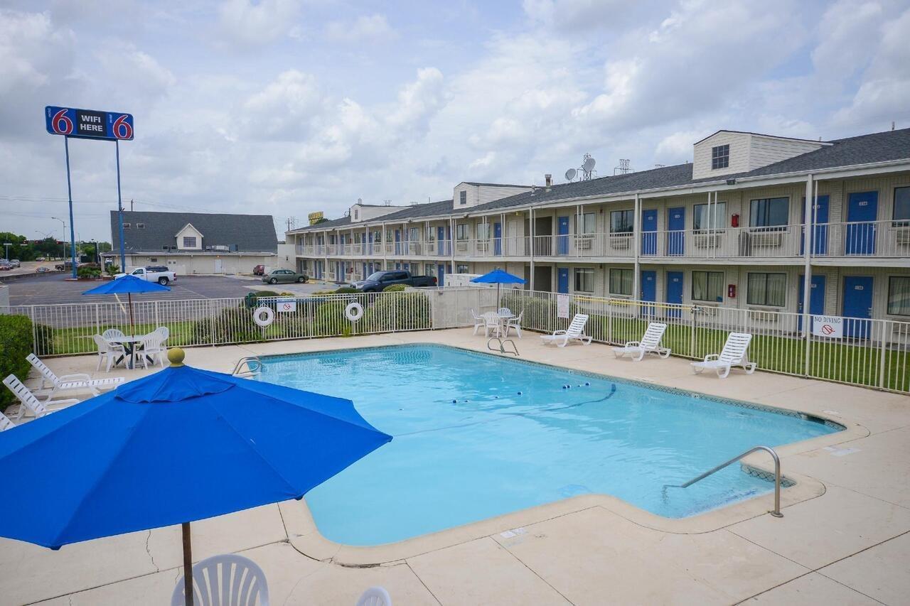 Motel 6-Webster, Tx - Houston - Nasa Lake 외부 사진