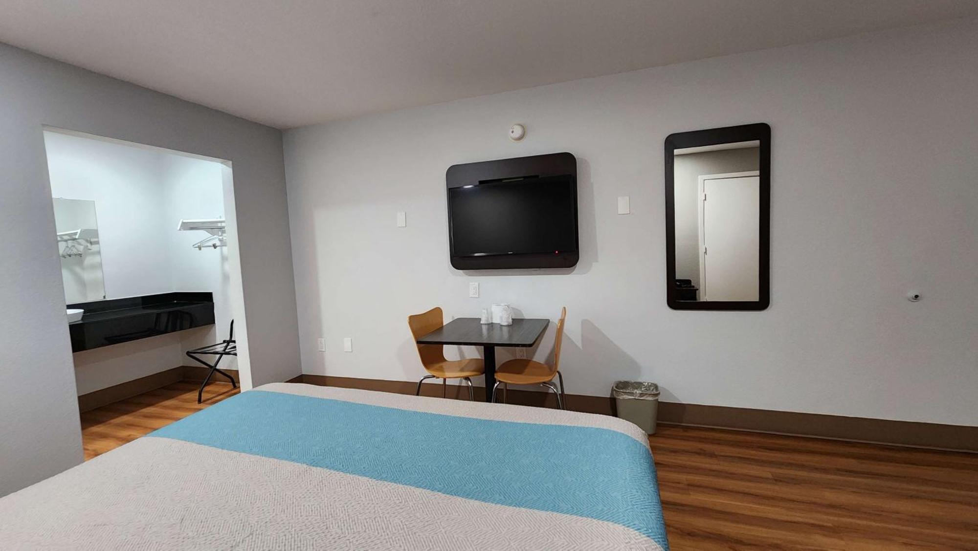 Motel 6-Webster, Tx - Houston - Nasa Lake 외부 사진