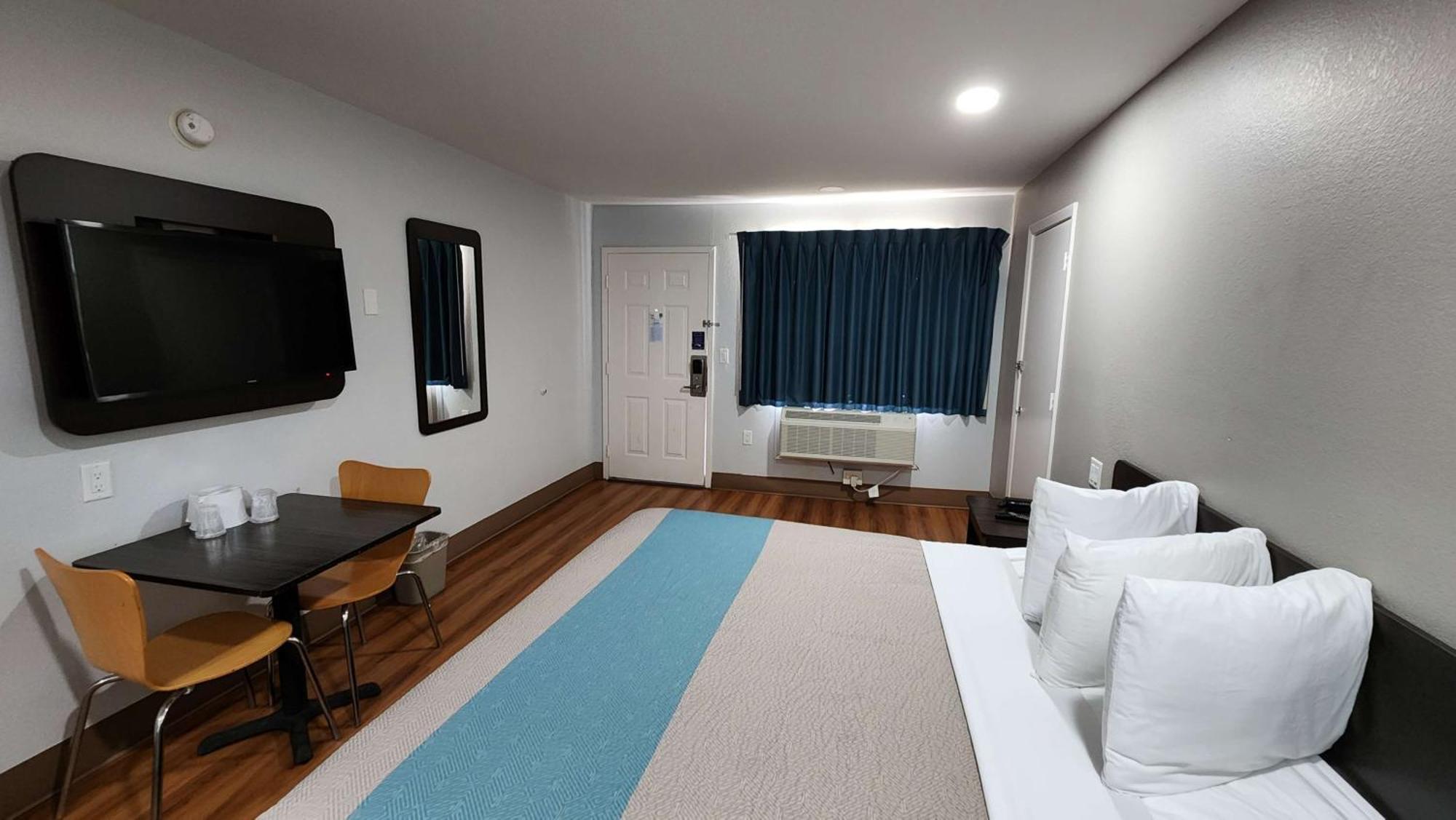Motel 6-Webster, Tx - Houston - Nasa Lake 외부 사진